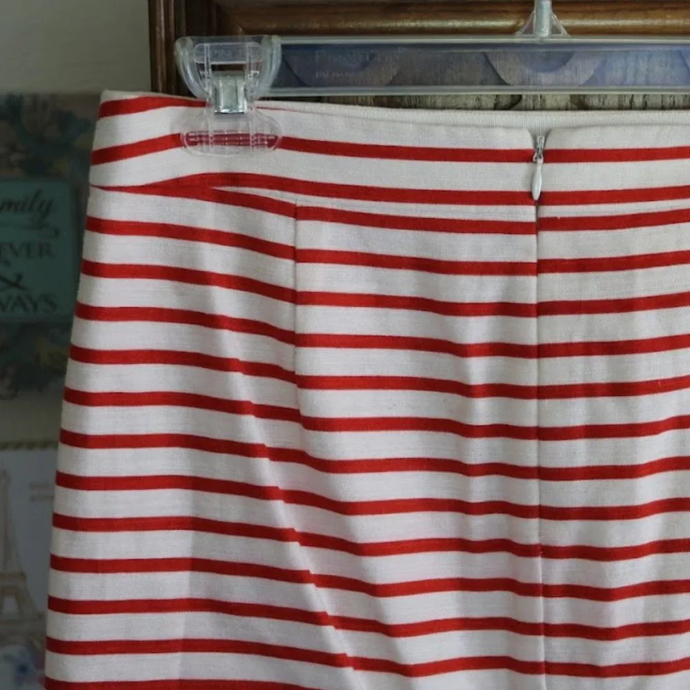 J. CREW No. 2 Pencil Skirt in Deck Stripe Style # 82131 - Red, Size 2 - Picture 9 of 16
